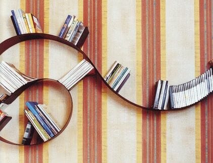 Din seria idei creative: carti…decorative